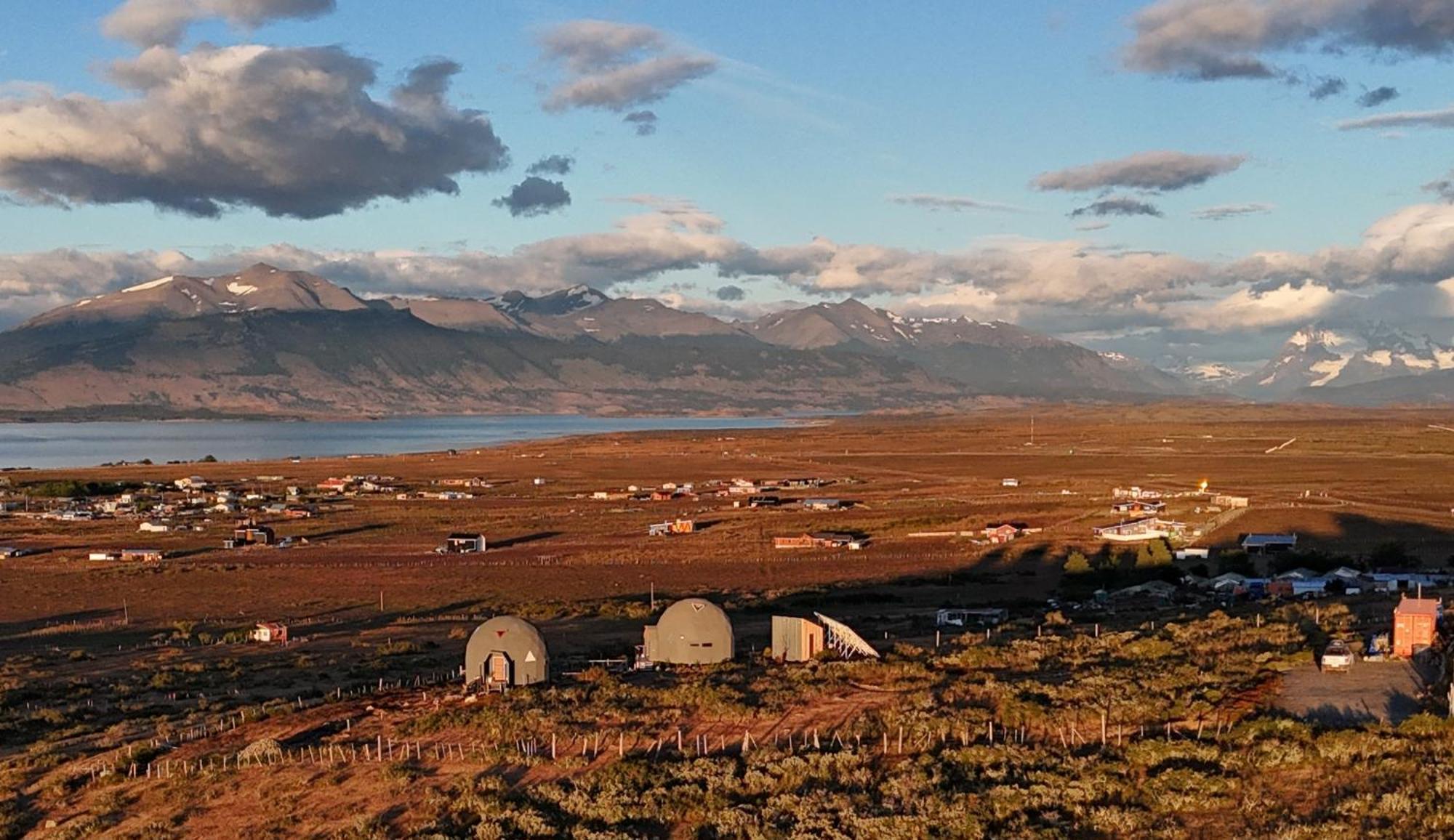 Dome With Stunning Glacier & Mountain Views * Puerto Natales